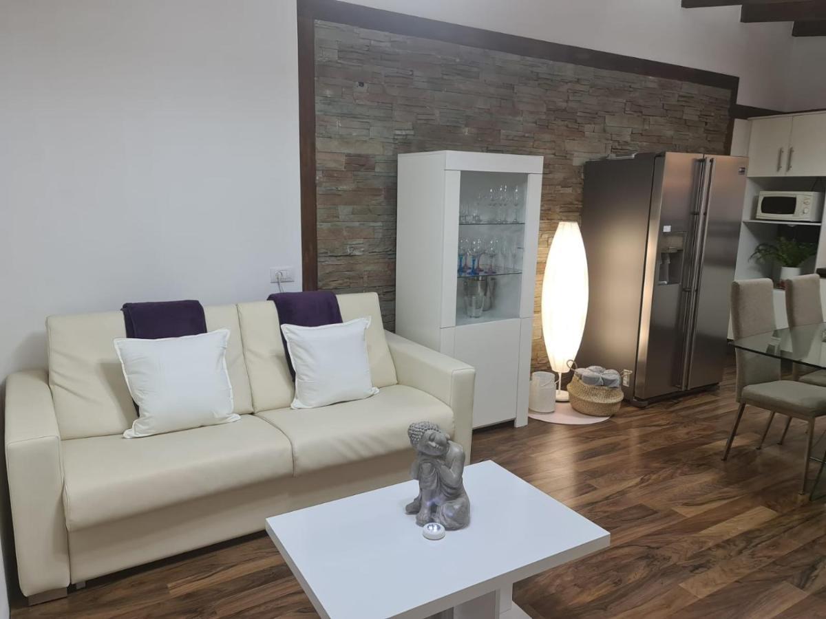Villa Casa Olga Arona  Esterno foto